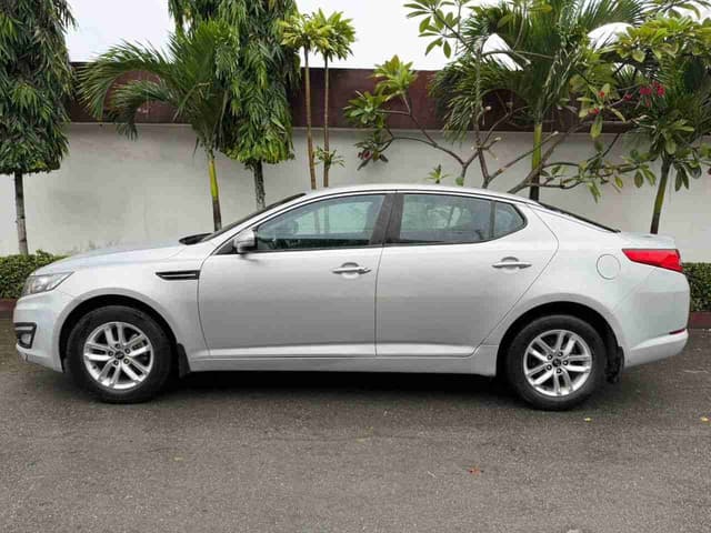 Kia optima en vente