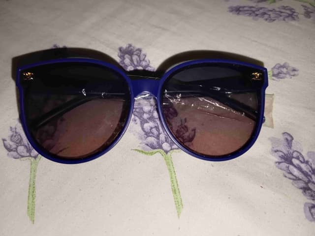 Lunettes de soleil stylée