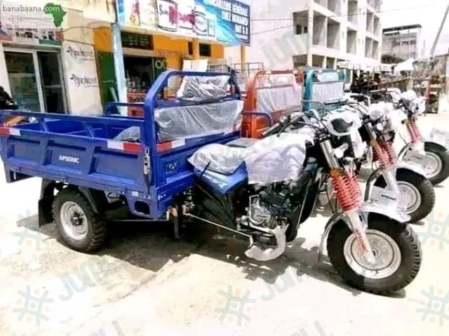 Moto apsonic tricycle