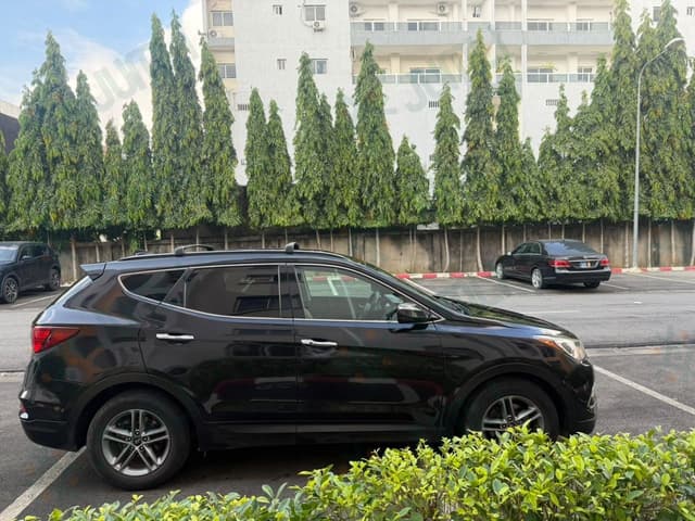 Hyundai Santafe en vente