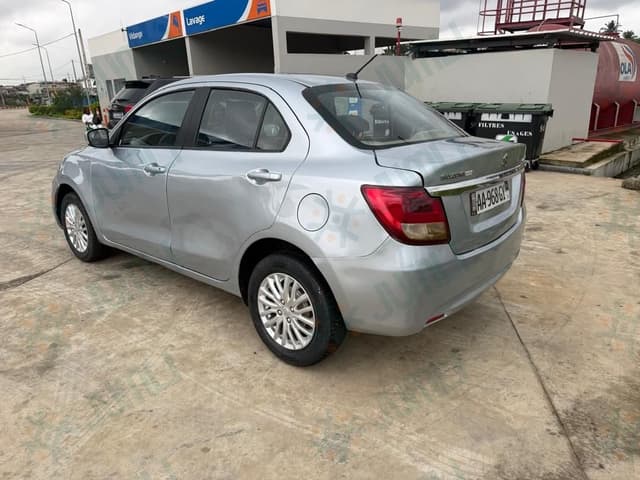Suzuki dzire en vente