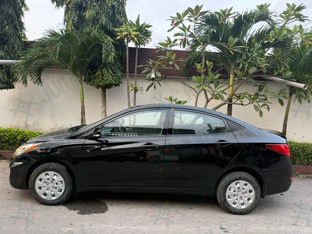 Hyundai Accent en vente