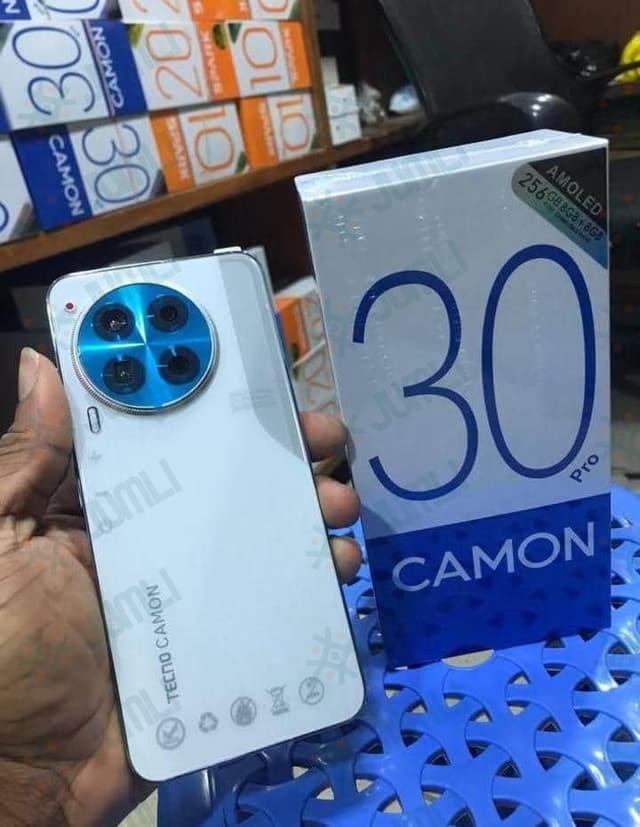 Techno Camon 30