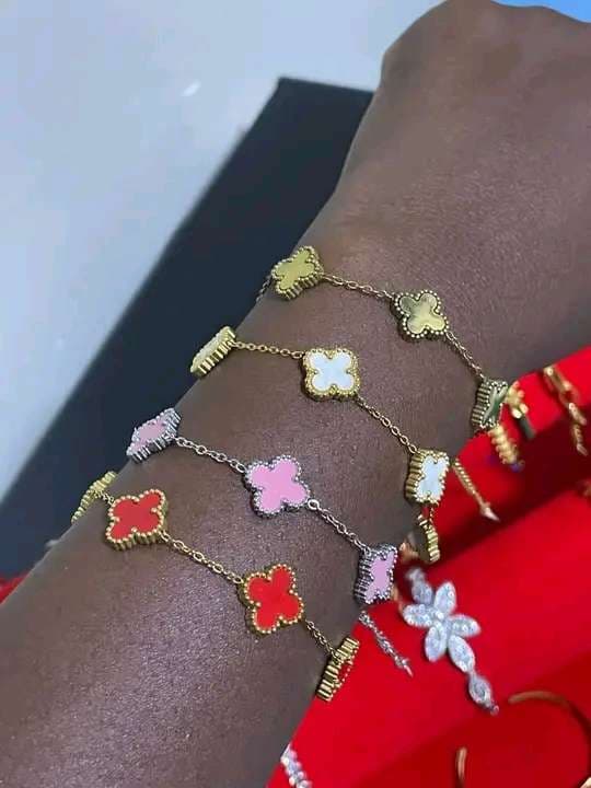 Bijoux en vente