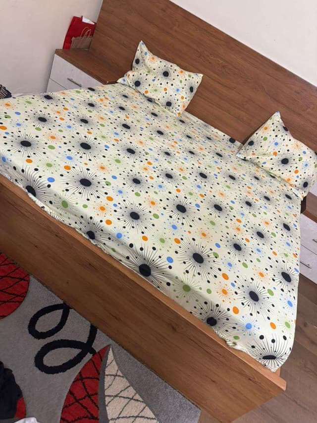 NOUVELLE ARRIVÉE DE DRAPS DE QUALITÉ SUPÉRIEURE✨ Offrez-vous des nuits de rêve avec nos draps doux, résistants et élégants !Disponible en plusieurs couleurs et tailles pour sublimer votre cha