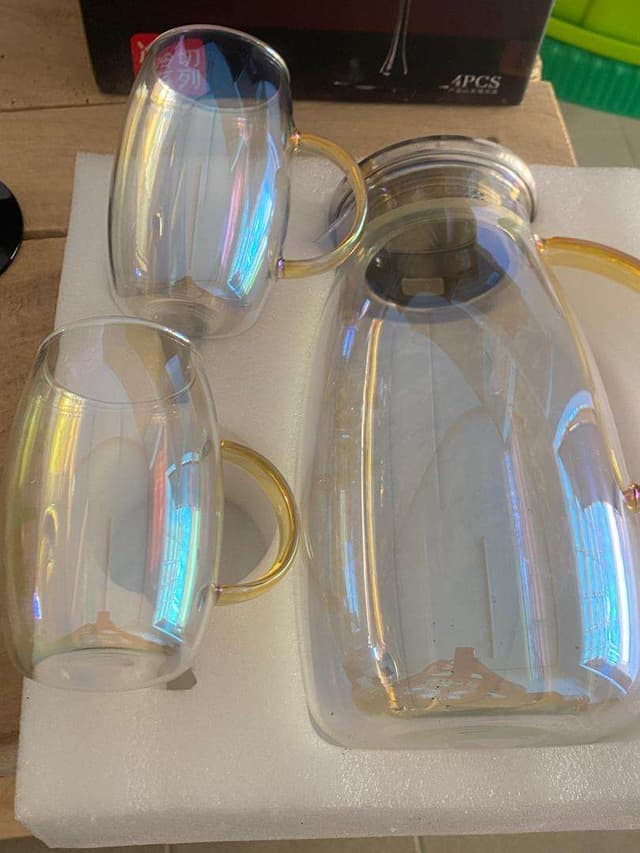 Seaux de cave et bar tire bouchons et carafes coupes