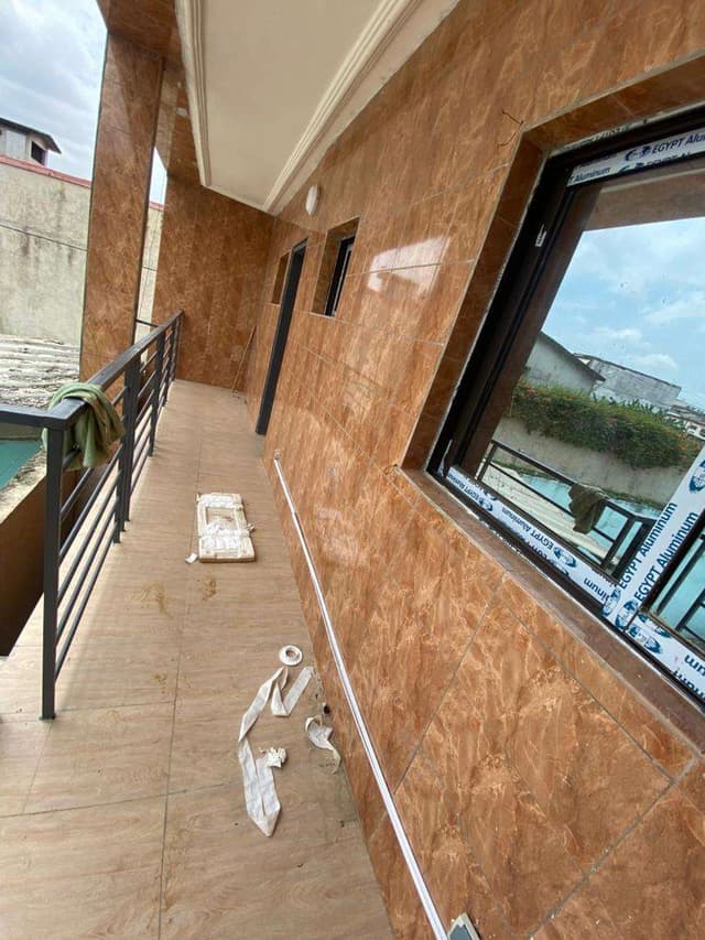 Appartement 3 Pièces Cocody Riviera nouveau goudron route Abatta Carrefour coq ivoire