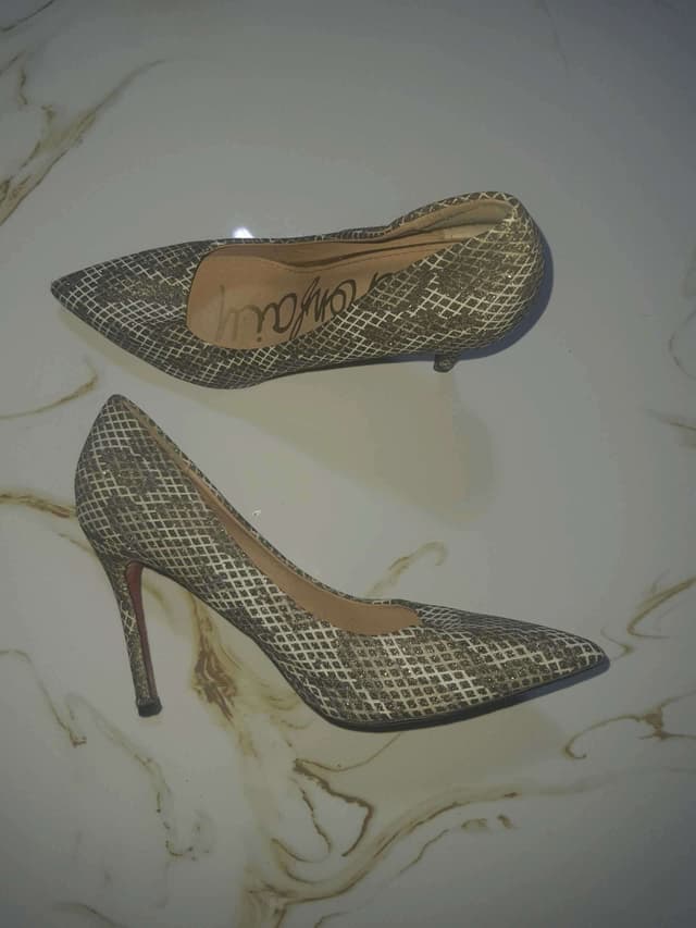 Escarpins