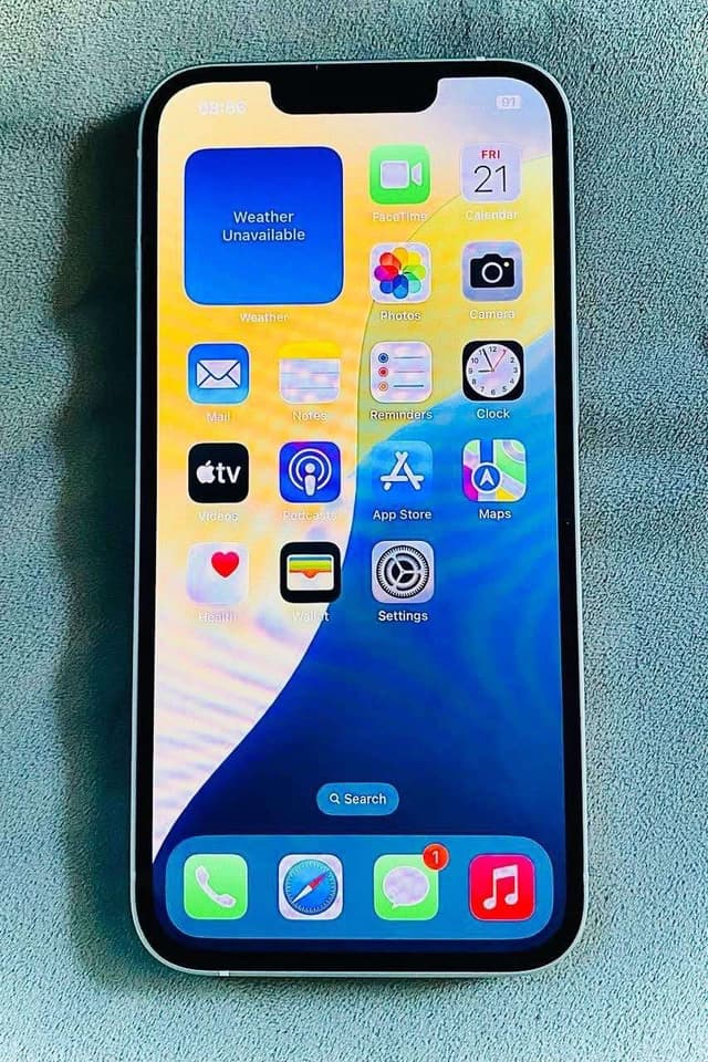 iPhone 14 128Go quasi neuf importé