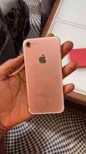 Vente d’un iPhone 7simple