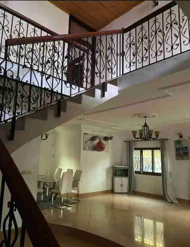 Duplex a louer a makepé