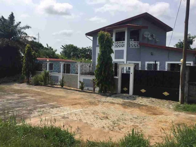 DUPLEX À VENDRE A KRIBI AVEC VUE SUR LA MER