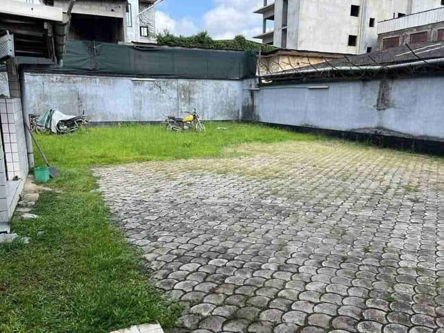 Villa a louer a Bonapriso