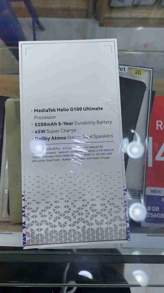 Tecno Camon 40