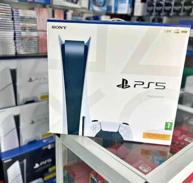 Promo PS5 SLIM STANDARD NEUF ET SCELLÉS