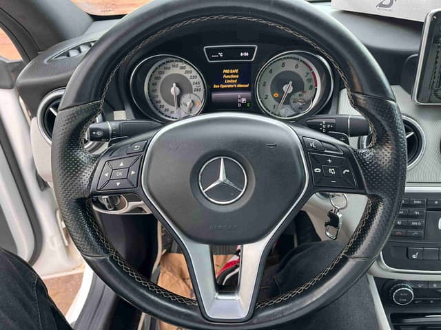Mercedes-Benz CLA 250 4matic