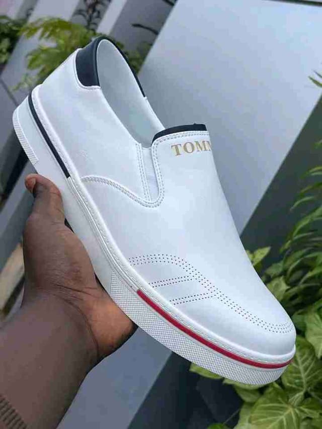 Vente des chaussures