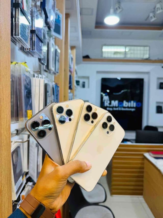 iPhone 13 Pro quasi neuf importés