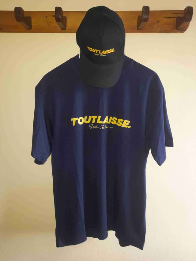 Tout Laisse sauf Dieu H
