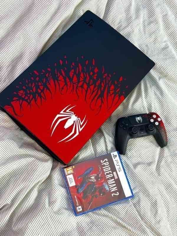 Consoles de jeux , manettes, CD