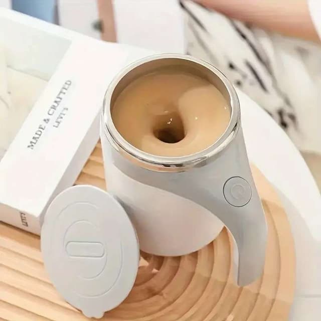 La tasse qui mélange pour vous.