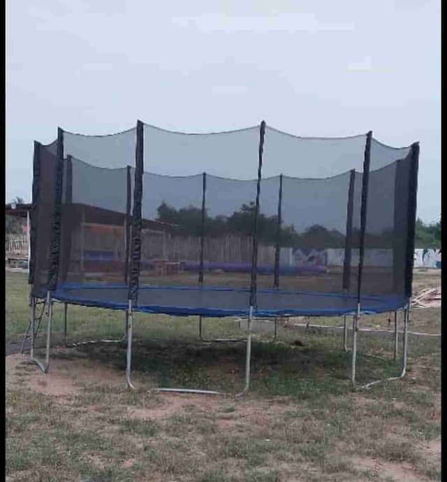 Vente de 02 trampolines