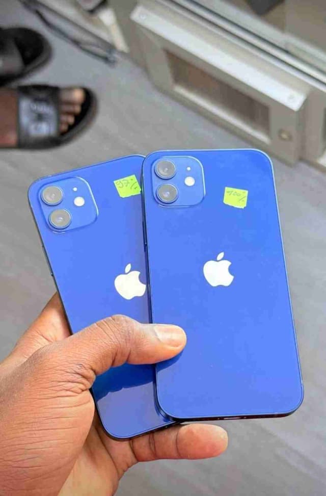 Iphone 12 simple