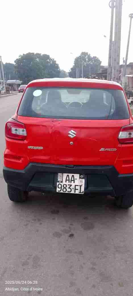 Suzuki S-PRESSO 2022