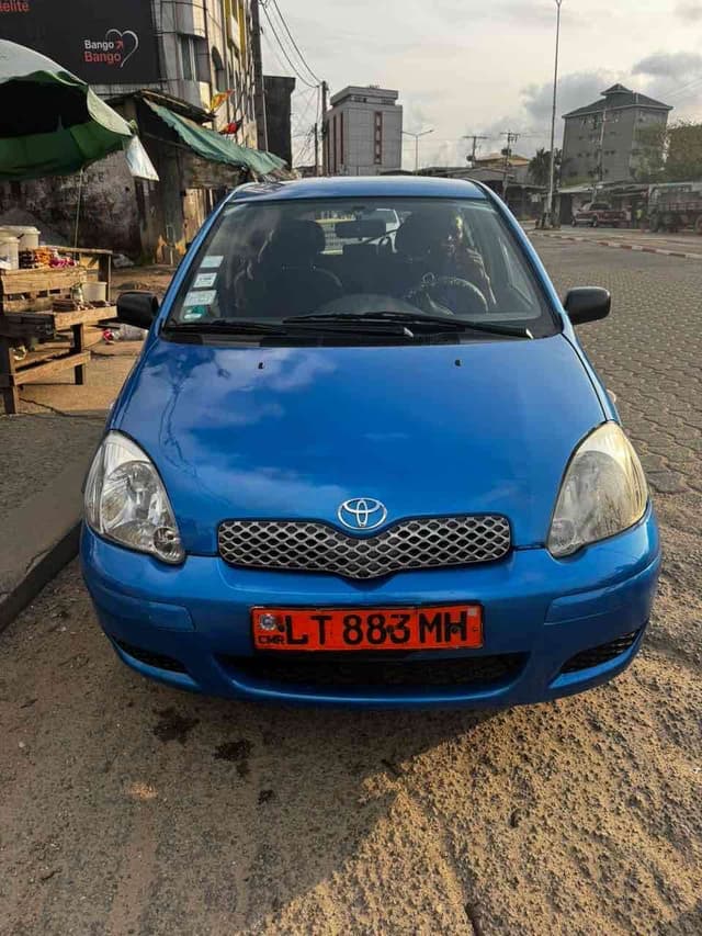 TOYOTA YARIS VVT-i
