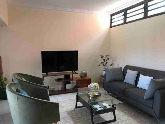 APPARTEMENT MEUBLÉ 4 PIÈCES – COCODY RIVIERA GOLF
