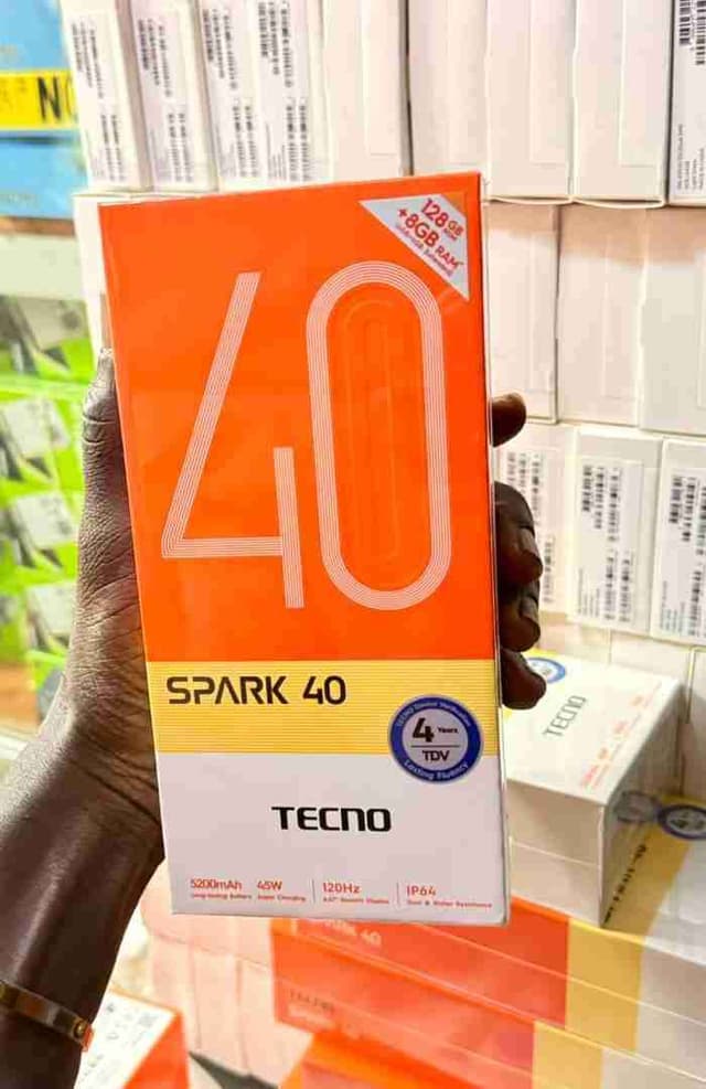 Teckno spark 40