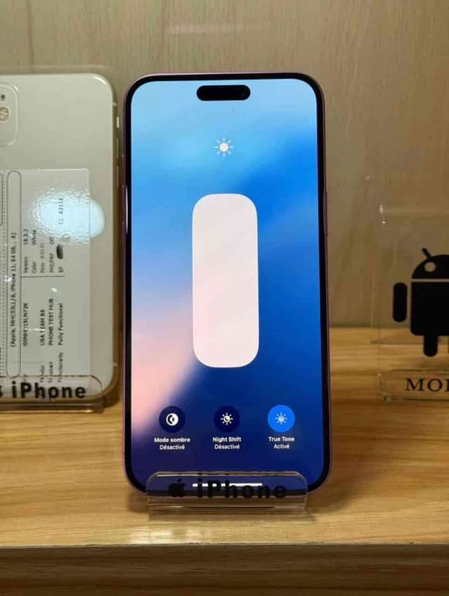 iPhone 16 plus quasiment neuf importés avec le carton