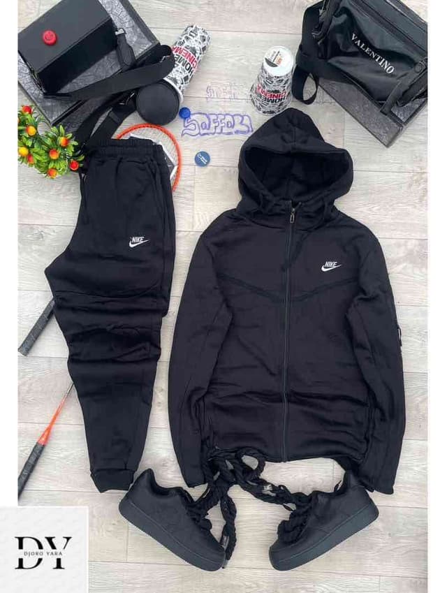 Complet Nike