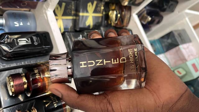 PARFUM HUNTED