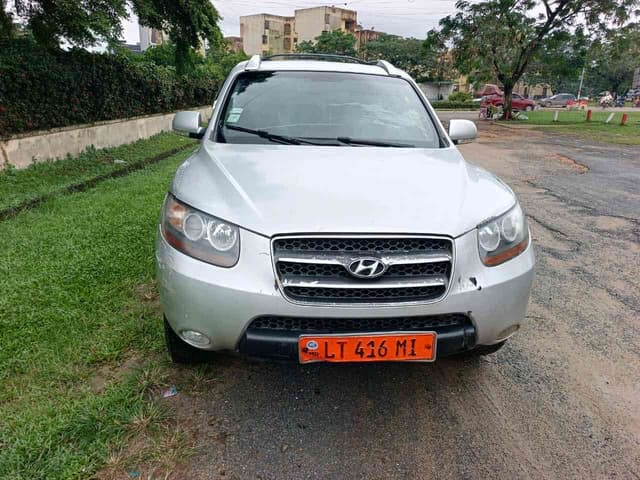 HYUNDAI SANTAFE 4WD