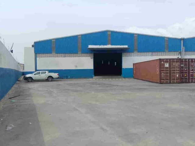 Entrepôt 10000m² en location