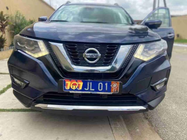 NISSAN X-TRAIl