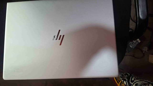 HP i5 elibook 830G6
