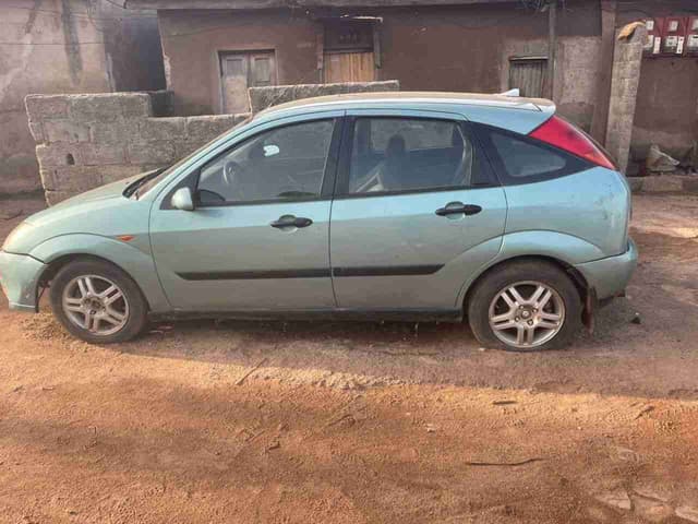 Voiture ford focus