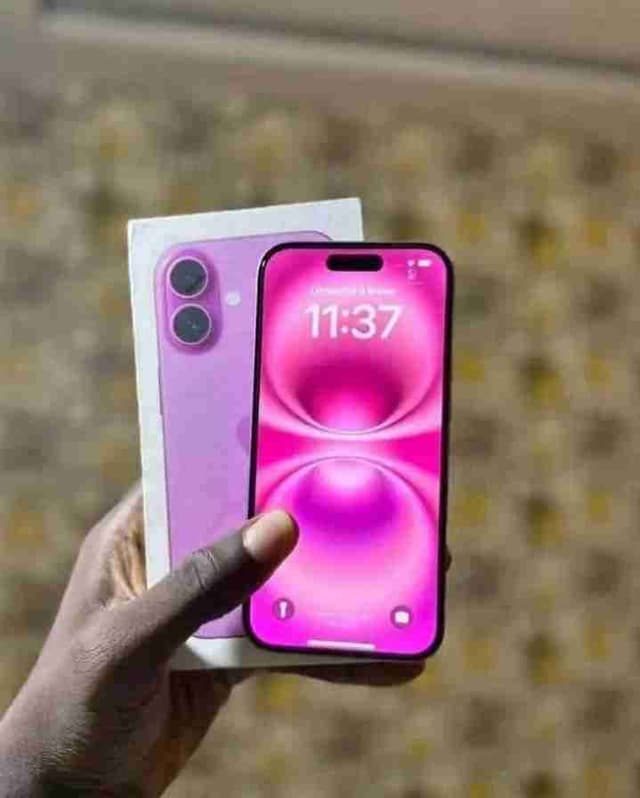 iPhone XR 2025
