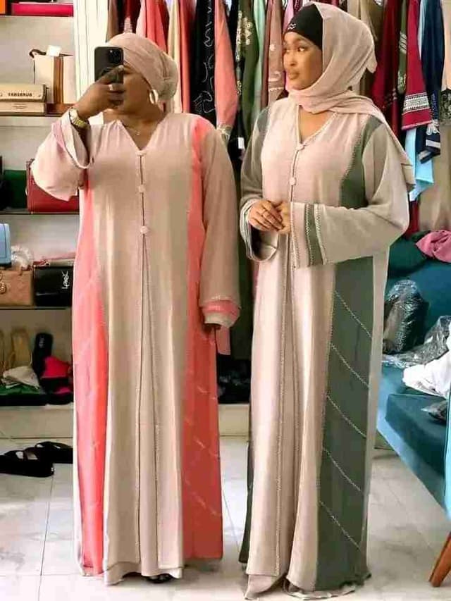 Shop chic