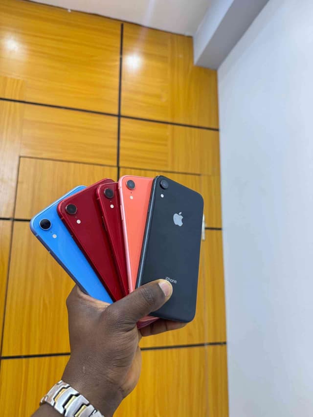 iPhone XR