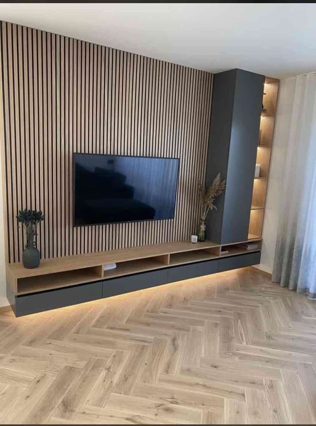 Meuble télé avec tasseaux