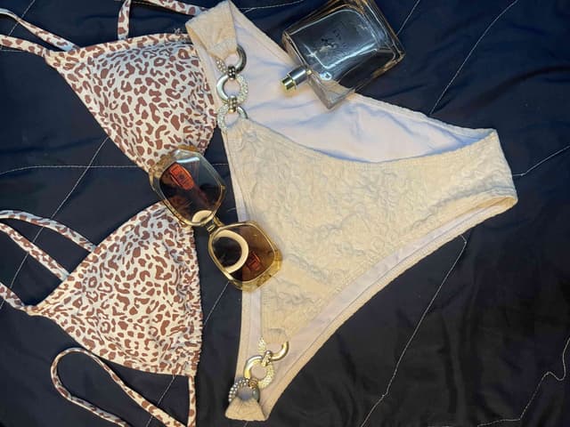 BIKINI