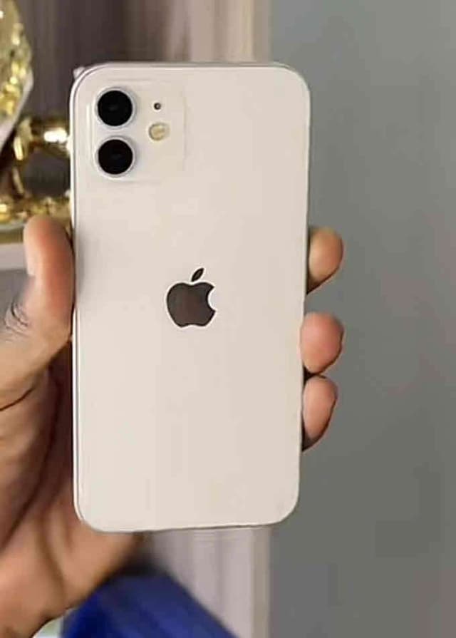 iPhone 12simple
