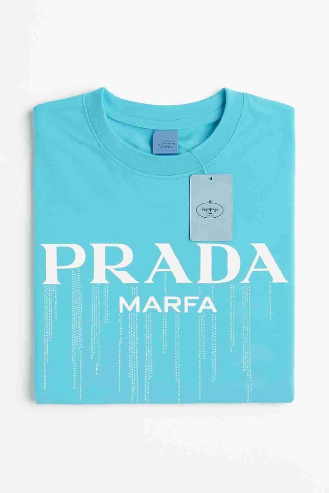Tee shirts