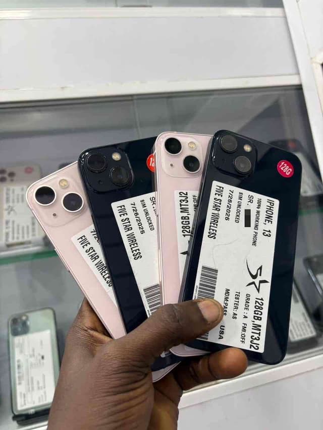 iPhone 13 Simple