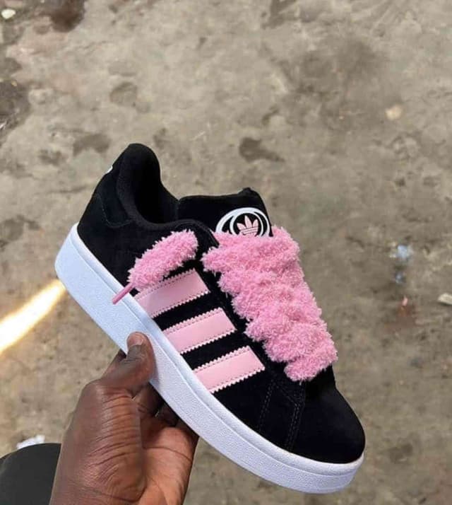 Chaussures Adidas