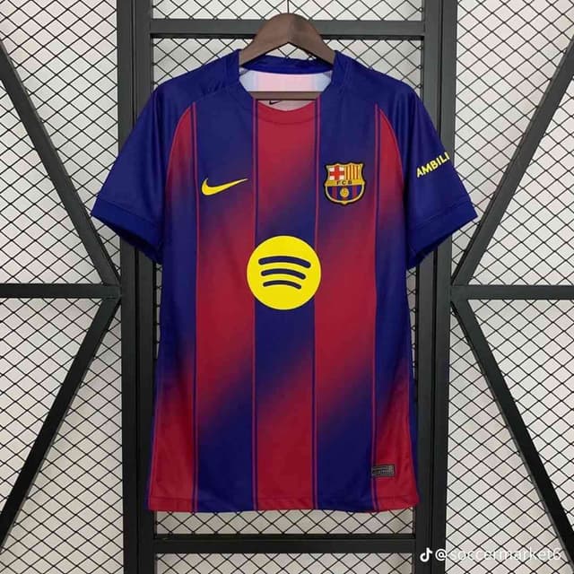 Maillots version pro barça