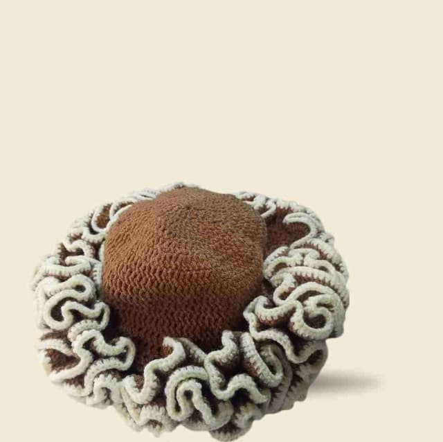 Chapeau à crochet